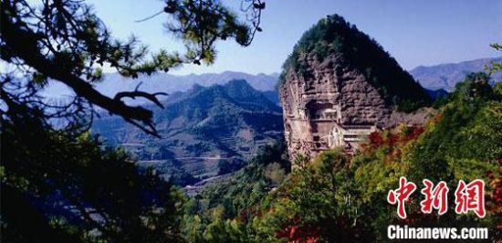 圖為世界文化遺產(chǎn)麥積山石窟。(資料圖)甘肅省文物局供圖