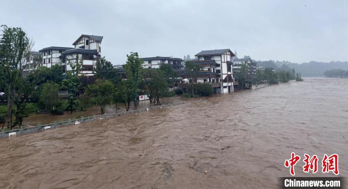 四川暴雨、山洪、地質(zhì)災害氣象風險預警齊發(fā)